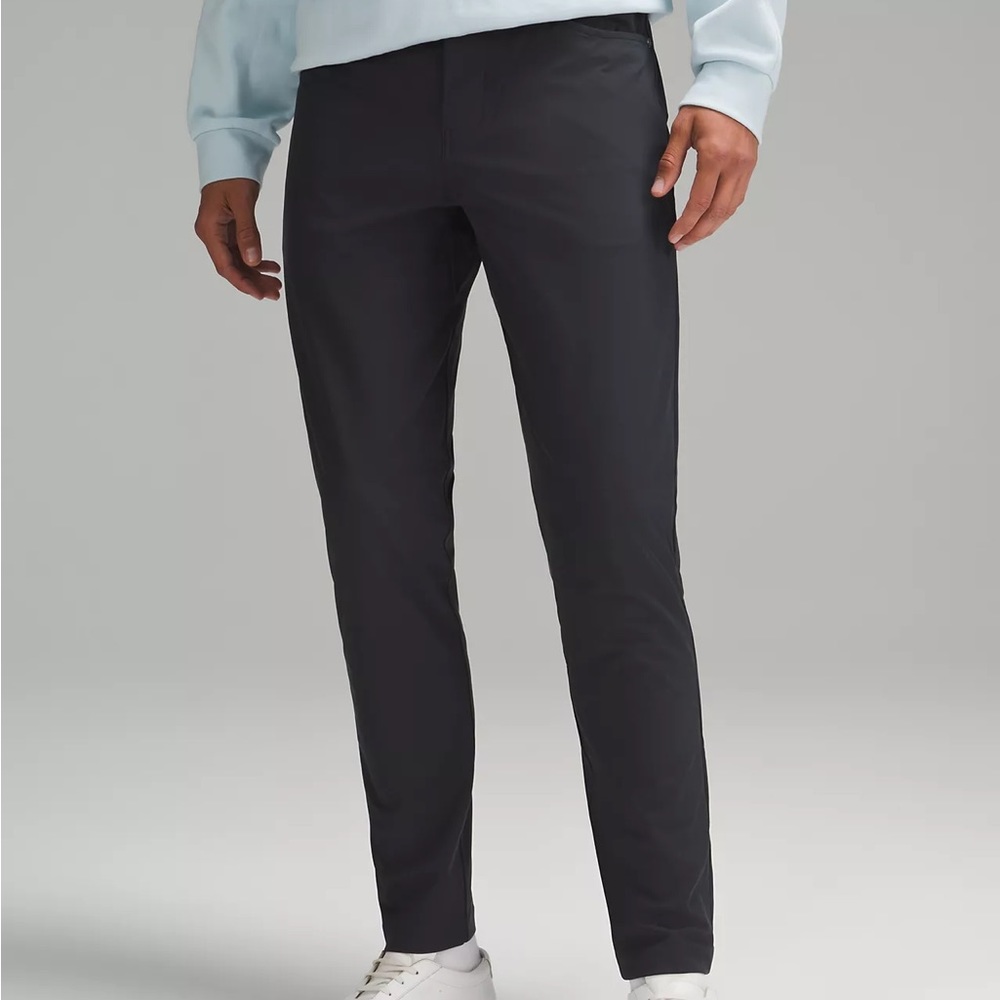 Lululemon ABC Slim-Fit 5 Pocket Pant 30"
Warpstreme, Size 31, Color: Obsidian
